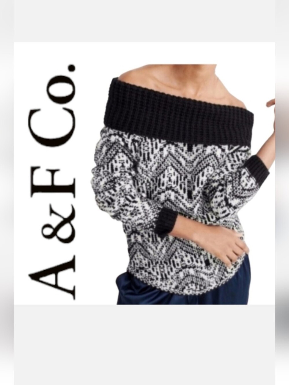 Abercrombie & Fitch Alpaca Blend Off Shoulder Knit Sweater Black & White XS-S